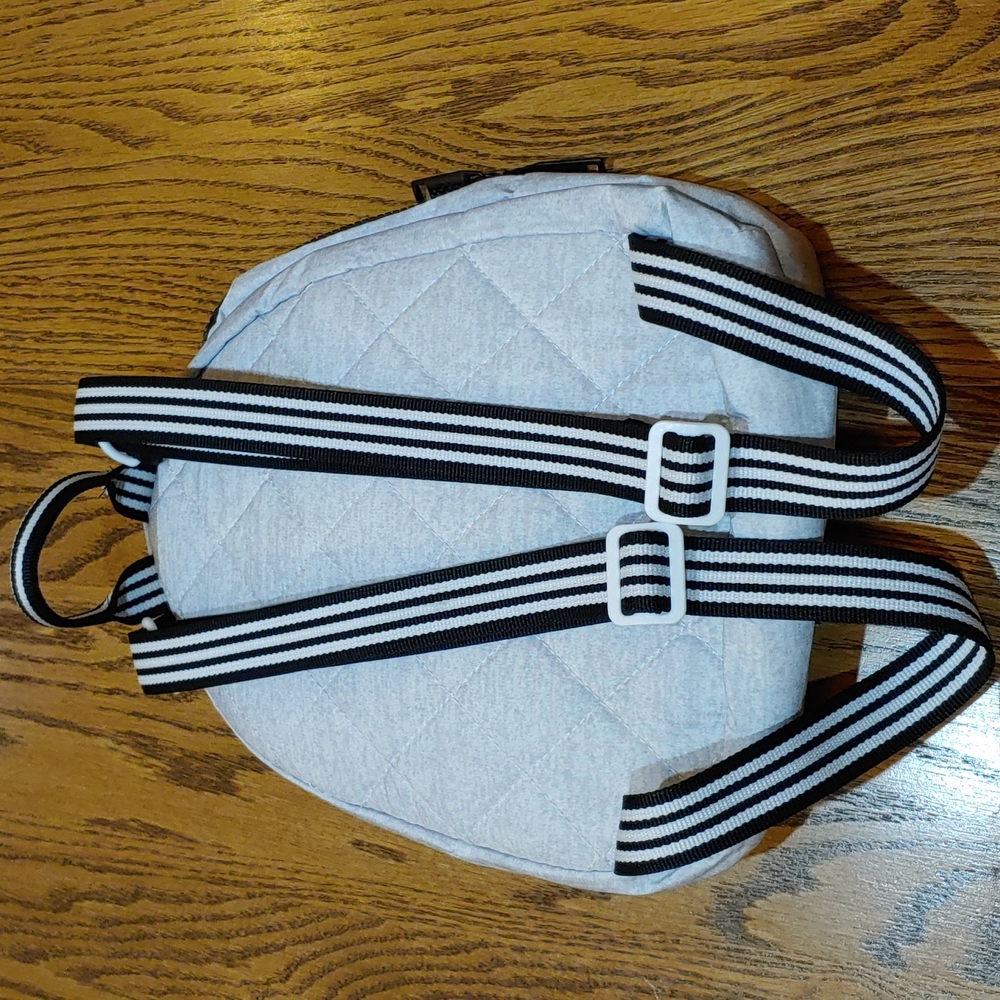 Adidas backpack - Picture 2 of 4